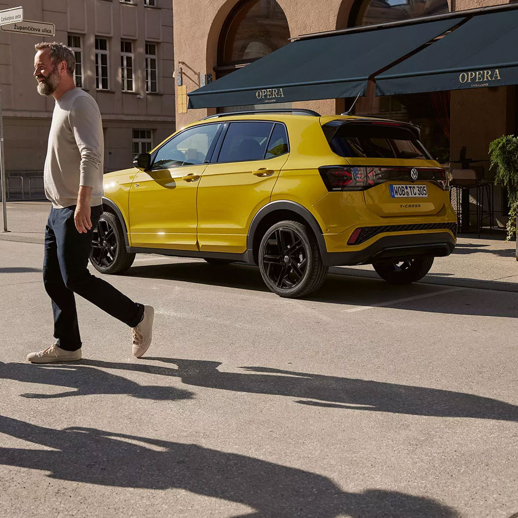 T-Cross Black Style