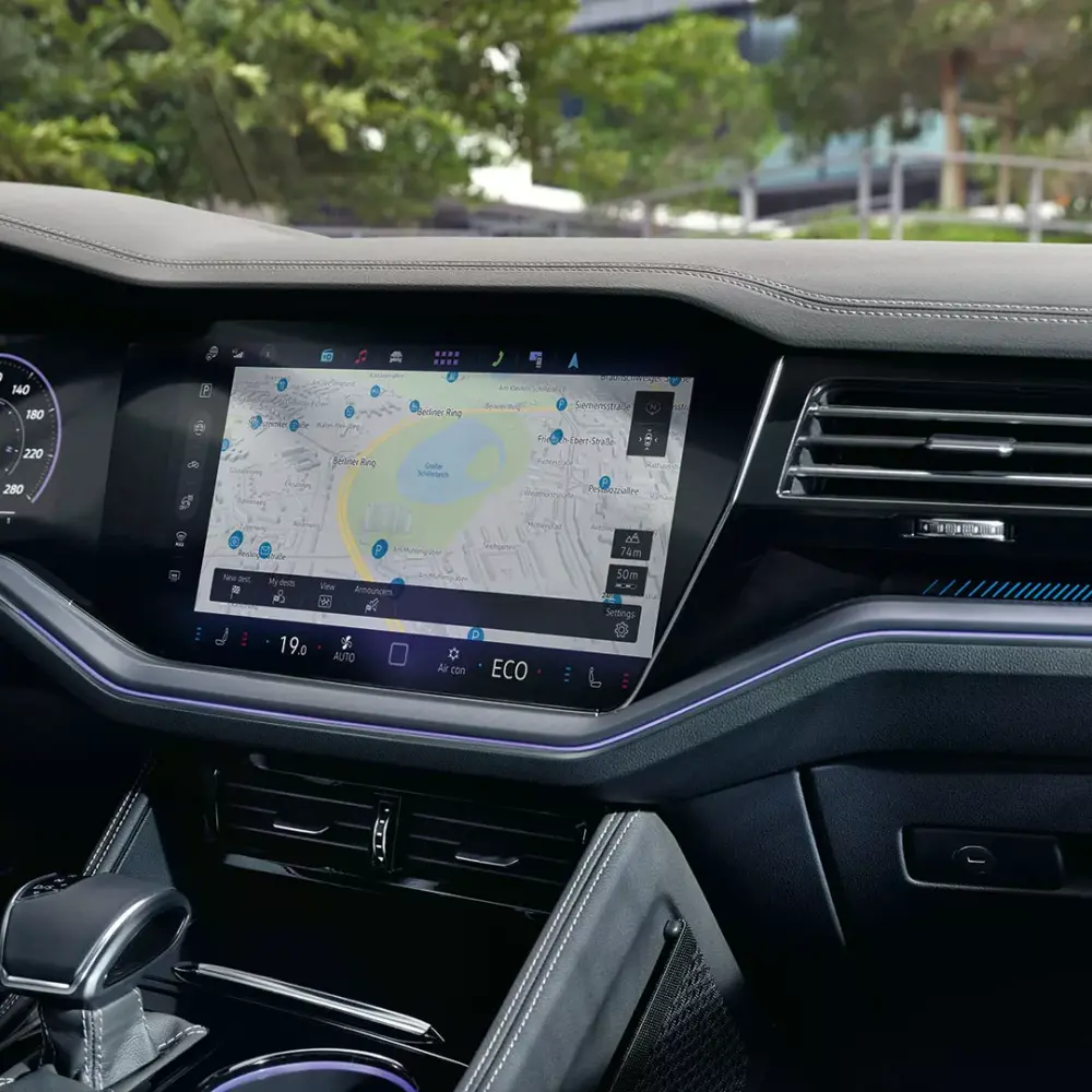 TG2352-touareg-interior-display-navi