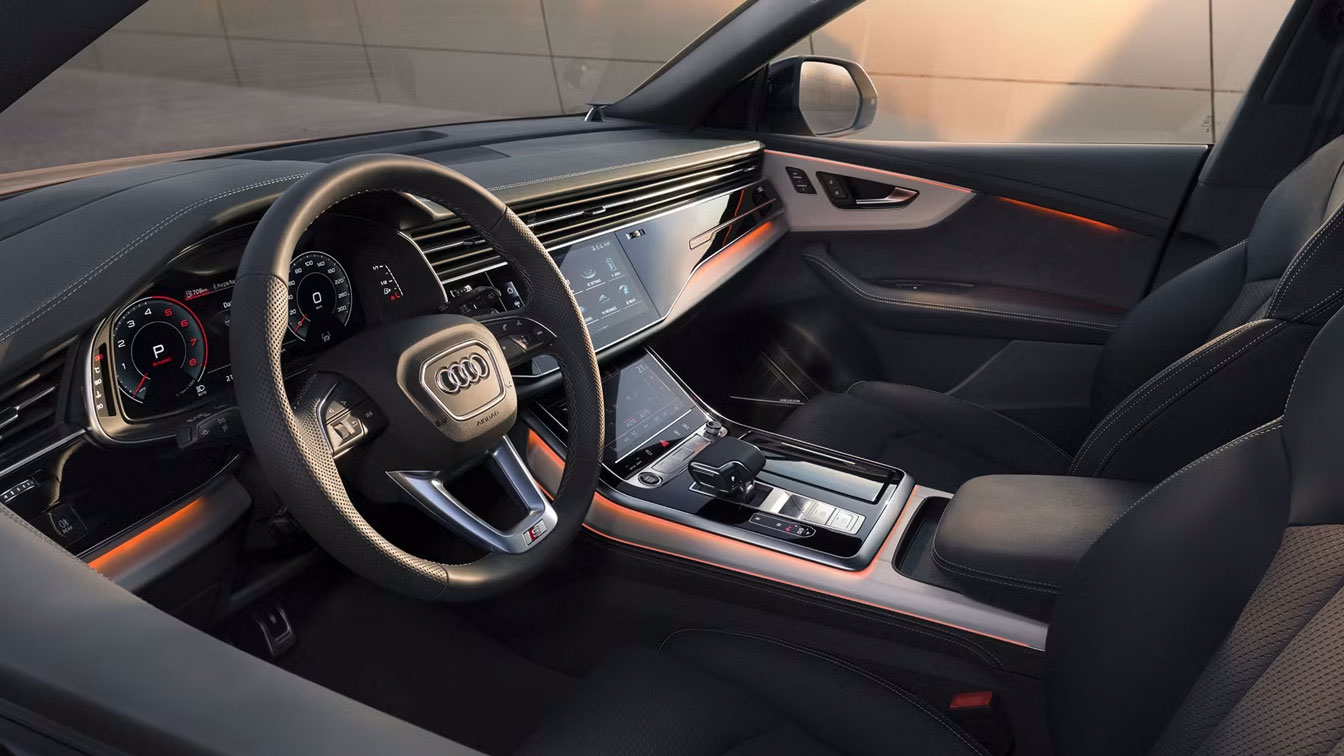 Q8 Interieur
