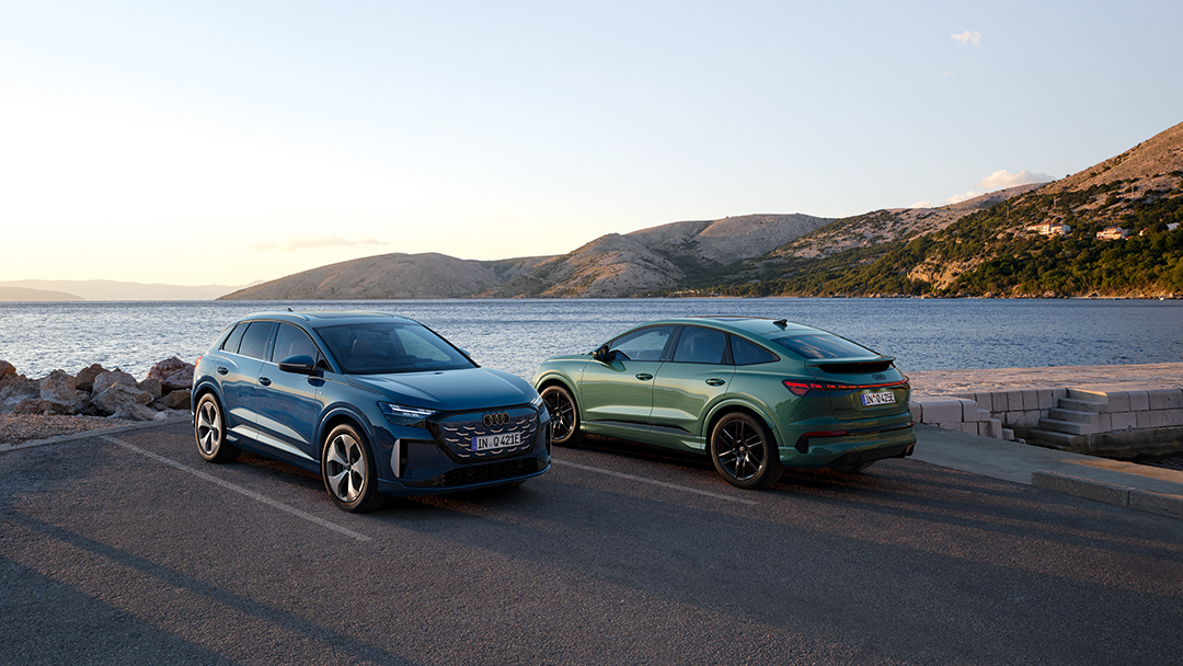 Headerimage - Q4 etron Elektroauto 2